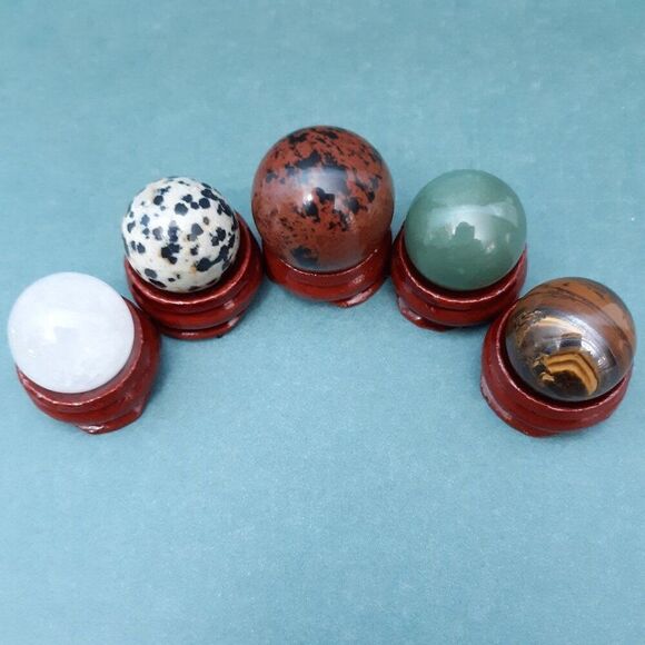 Crystal Energy Set 5 Small Healing Stone Spheres for Chakra & Meditation - Picture 2 of 13